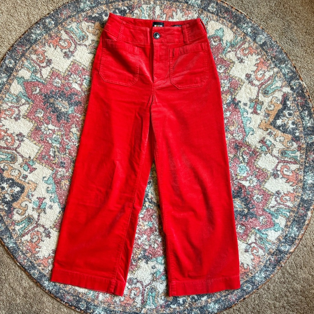 🌻Anthropologie Maeve Colette Corduroy Crop Flares 🌻.
